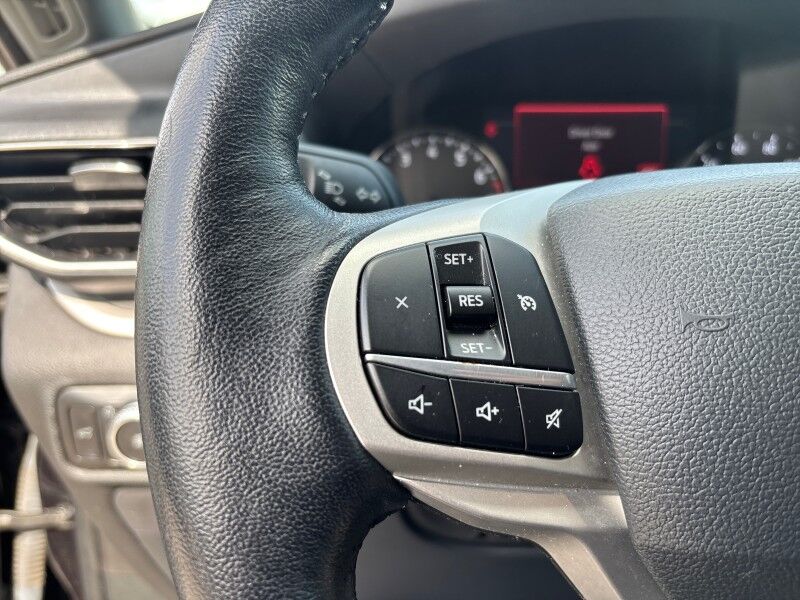 2023 Ford Explorer XLT w/THREE-ROW LTHR. Seffner FL