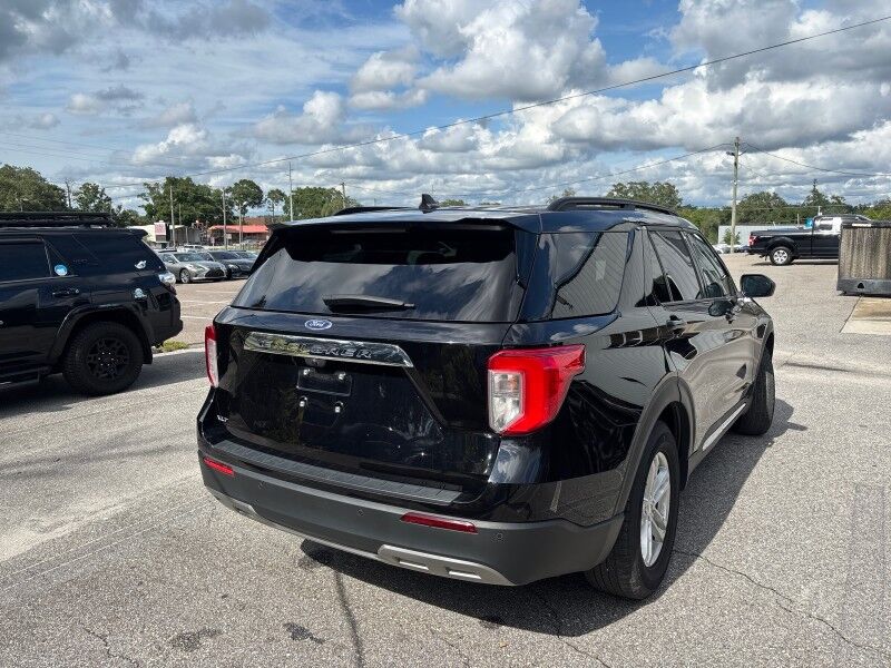 2023 Ford Explorer XLT w/THREE-ROW LTHR. Seffner FL