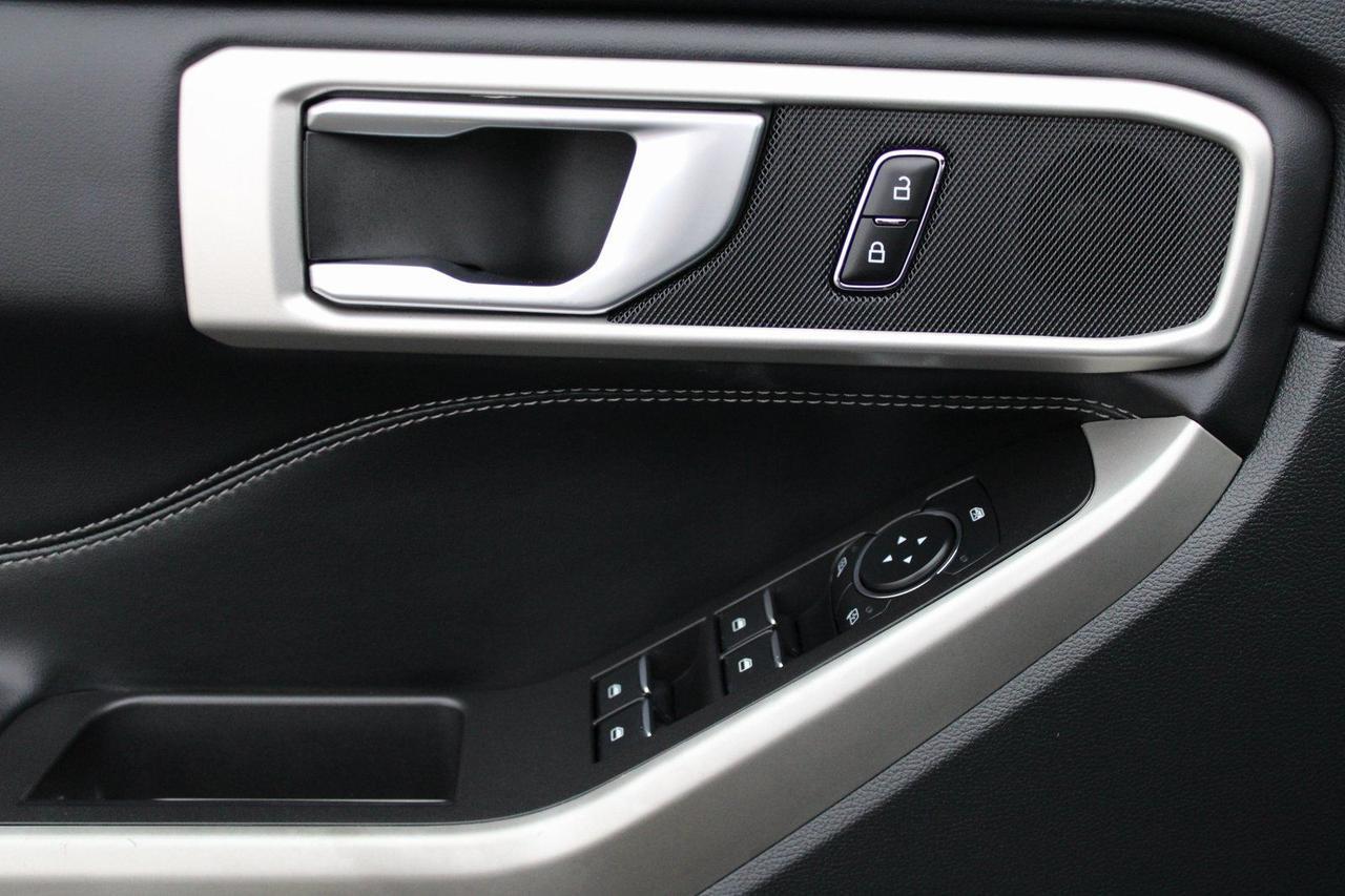 2023 Ford Explorer XLT Stafford VA