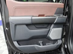 2023 Ford F-150 4x4 SUperCrew Lariat Fond du Lac WI