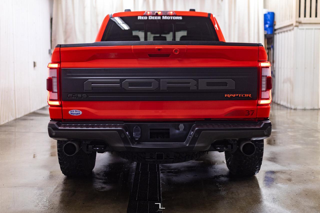2023 Ford F-150 4x4 Super Crew Raptor Leather Roof Nav BCam Red Deer AB