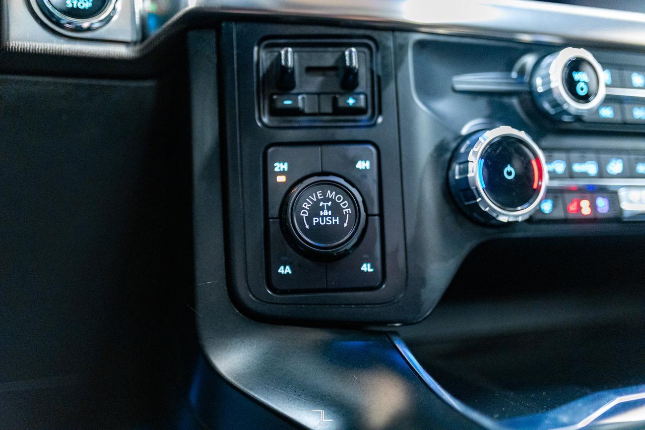 2023 Ford F-150 4x4 Super Crew Raptor Leather Roof Nav BCam Red Deer AB