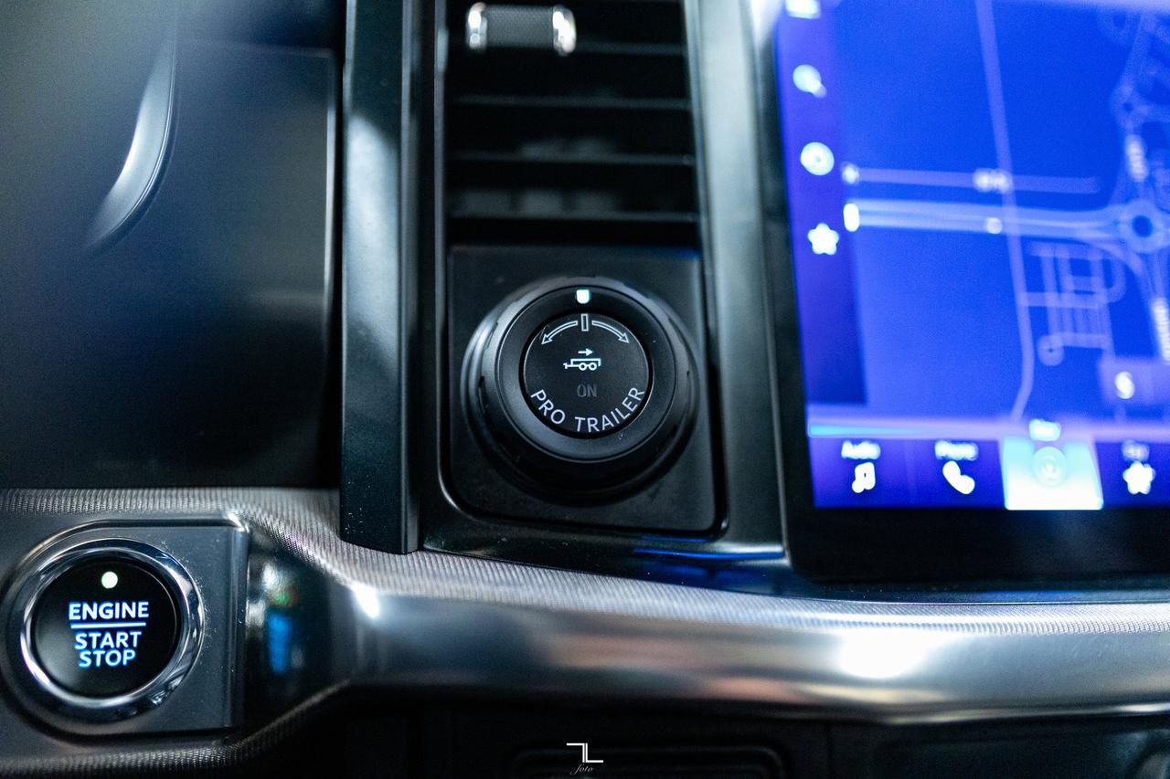 2023 Ford F-150 4x4 Super Crew Raptor Leather Roof Nav BCam Red Deer AB