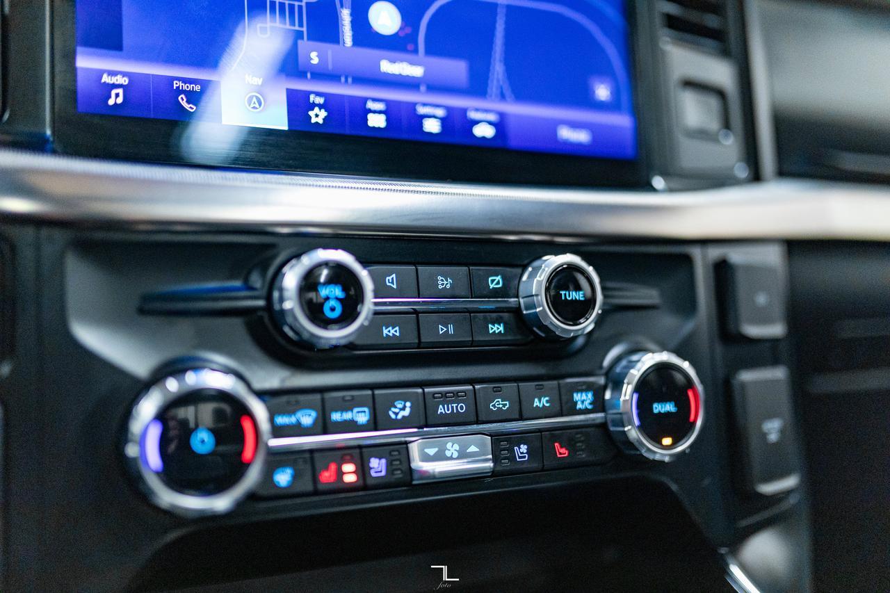 2023 Ford F-150 4x4 Super Crew Raptor Leather Roof Nav BCam Red Deer AB