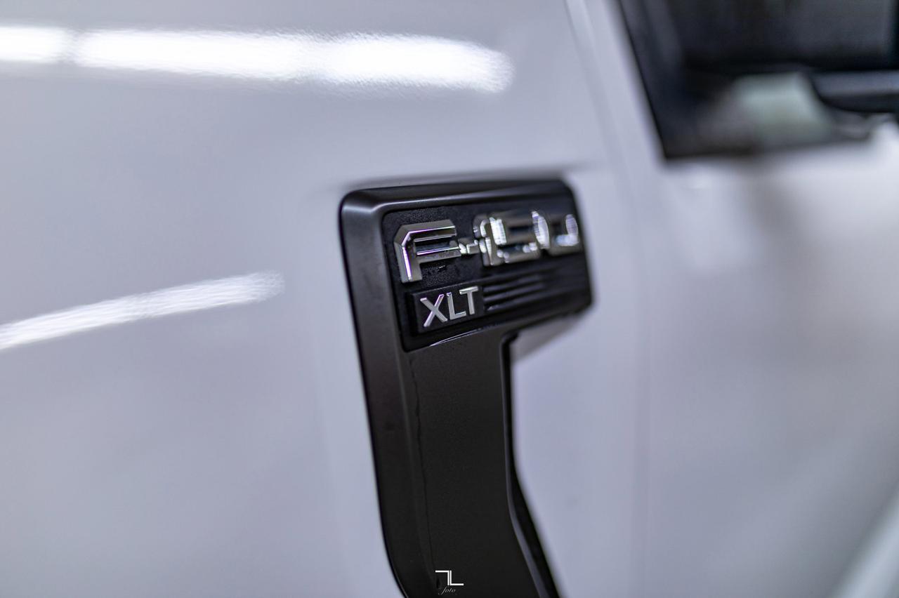 2023 Ford F-150 4x4 Super Crew XLT FX4 Nav Roof BCam Red Deer AB