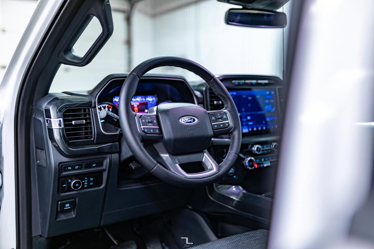 2023 Ford F-150 4x4 Super Crew XLT FX4 Nav Roof BCam Red Deer AB