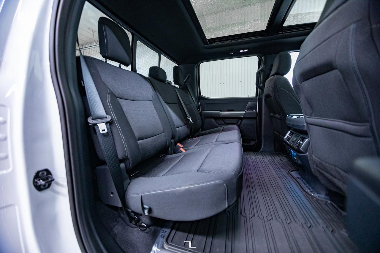 2023 Ford F-150 4x4 Super Crew XLT FX4 Nav Roof BCam Red Deer AB