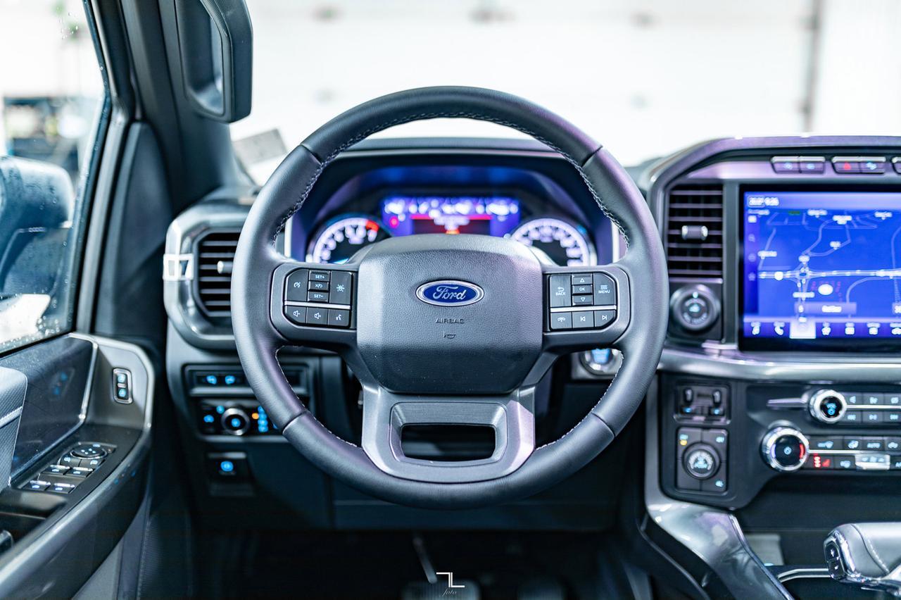 2023 Ford F-150 4x4 Super Crew XLT FX4 Nav Roof BCam Red Deer AB