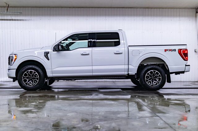 2023 Ford F-150 4x4 Super Crew XLT FX4 Nav Roof BCam Red Deer AB