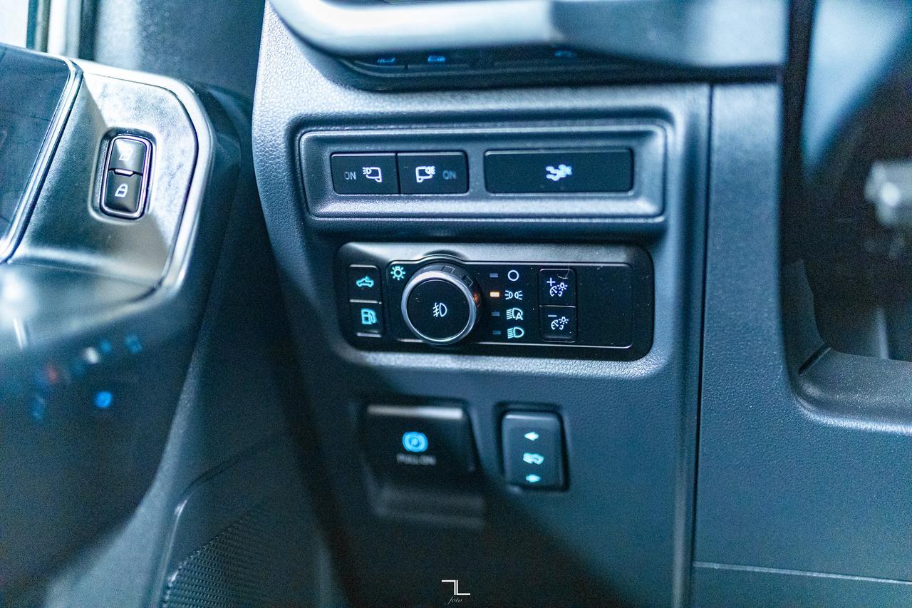 2023 Ford F-150 4x4 Super Crew XLT Sport Hybrid Nav BCam Red Deer AB