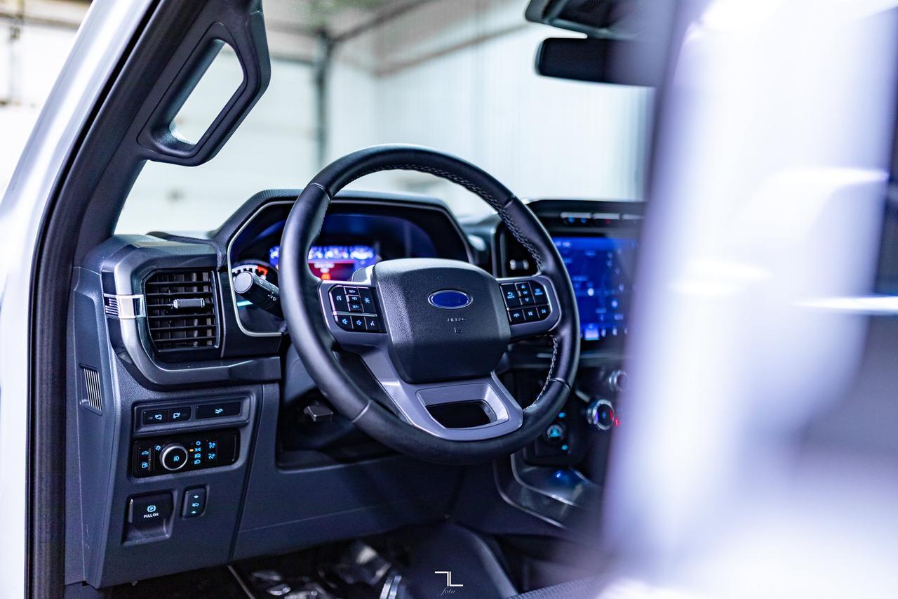 2023 Ford F-150 4x4 Super Crew XLT Sport Hybrid Nav BCam Red Deer AB