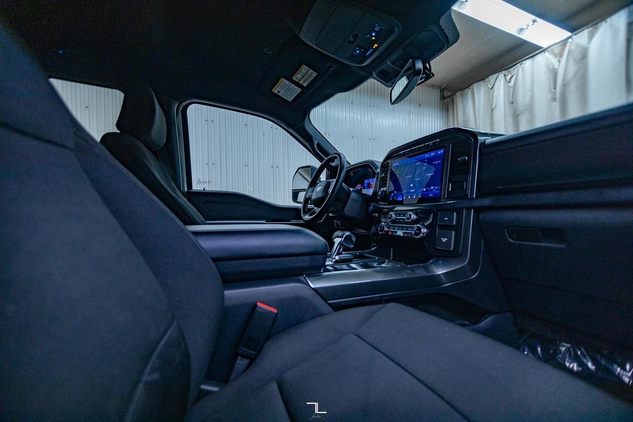 2023 Ford F-150 4x4 Super Crew XLT Sport Hybrid Nav BCam Red Deer AB