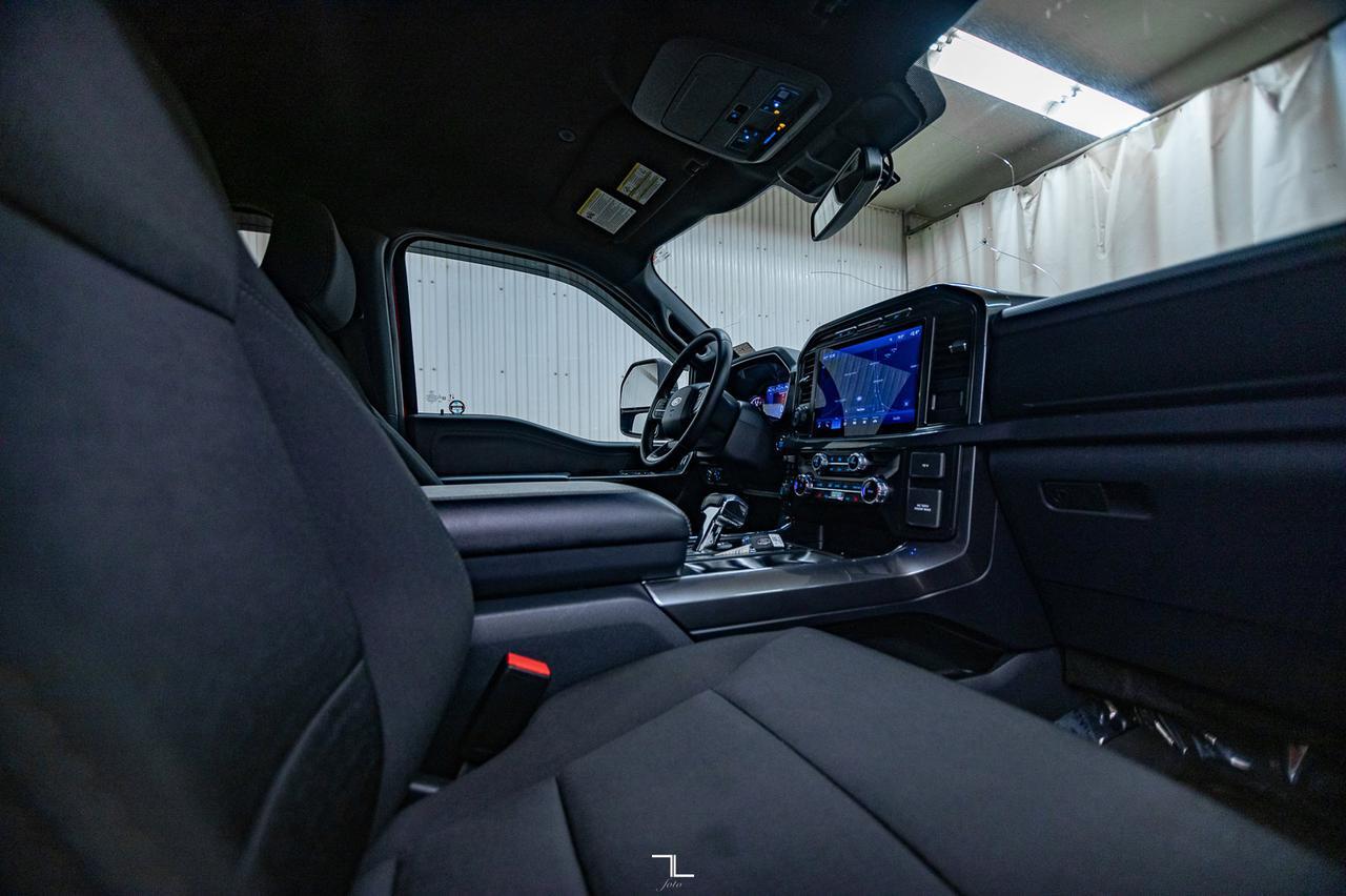 2023 Ford F-150 4x4 Super Crew XLT Sport Longbox Nav BCam Red Deer AB
