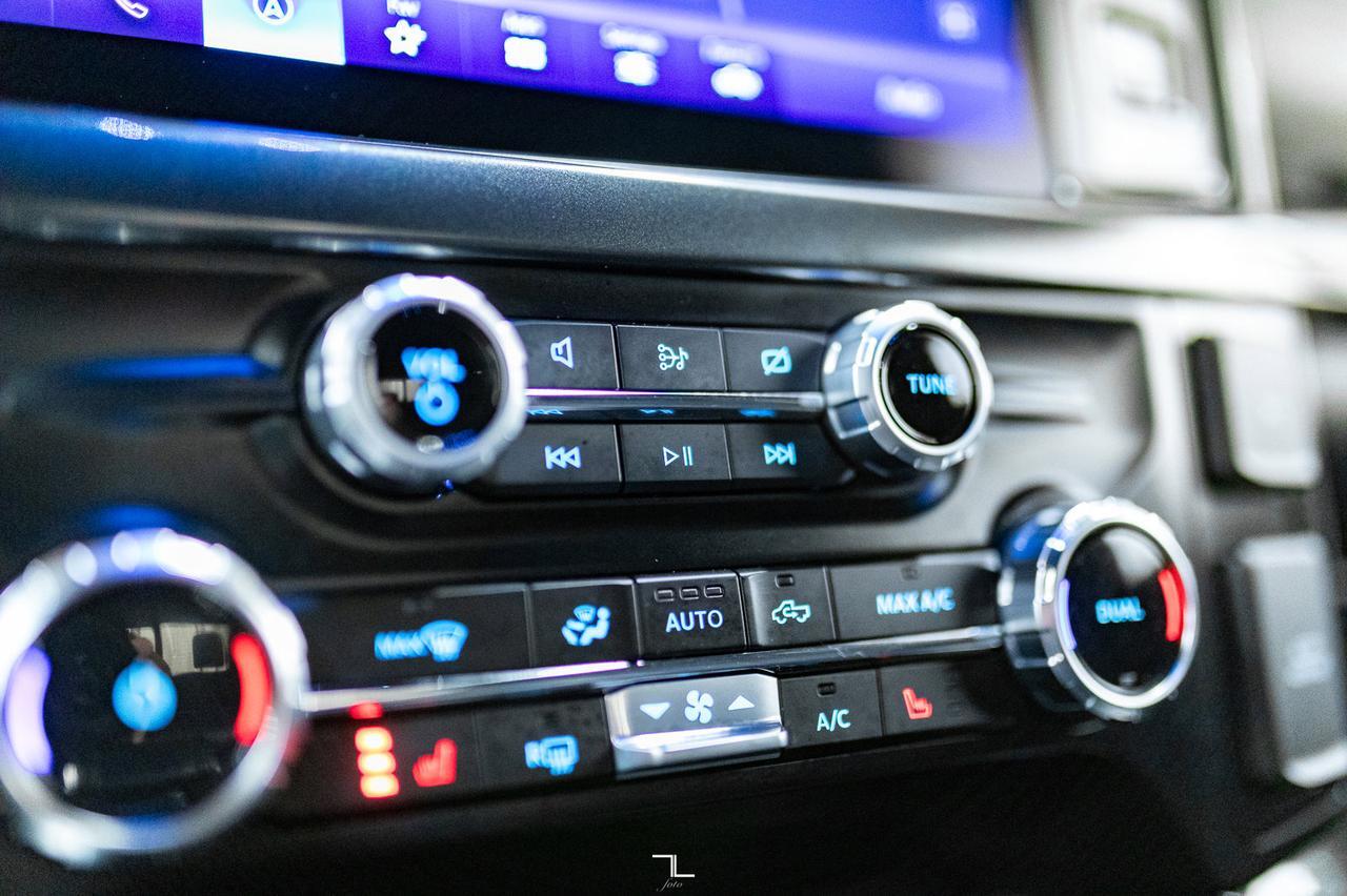 2023 Ford F-150 4x4 Super Crew XLT Sport Longbox Nav BCam Red Deer AB