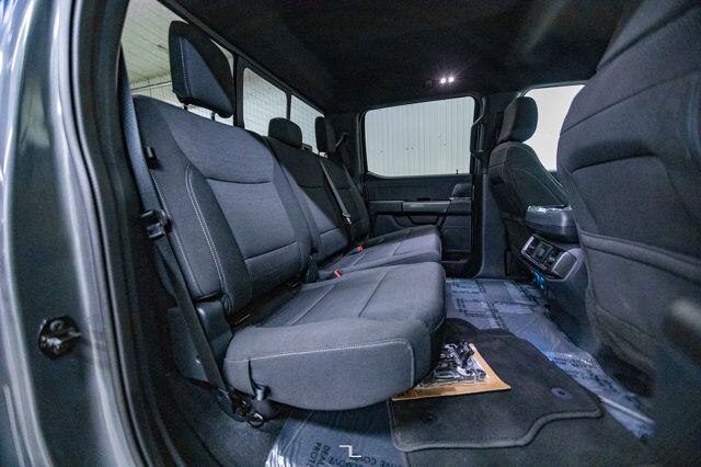 2023 Ford F-150 4x4 Super Crew XLT Sport Nav BCam Red Deer AB