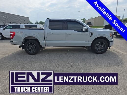 2023_Ford_F-150_4x4 SuperCrew Lariat_ Fond du Lac WI