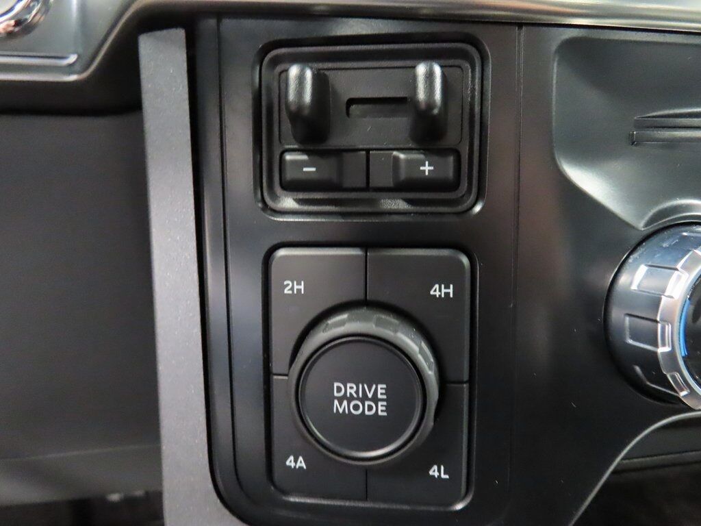 2023 Ford F-150 4x4 SuperCrew Lariat Fond du Lac WI
