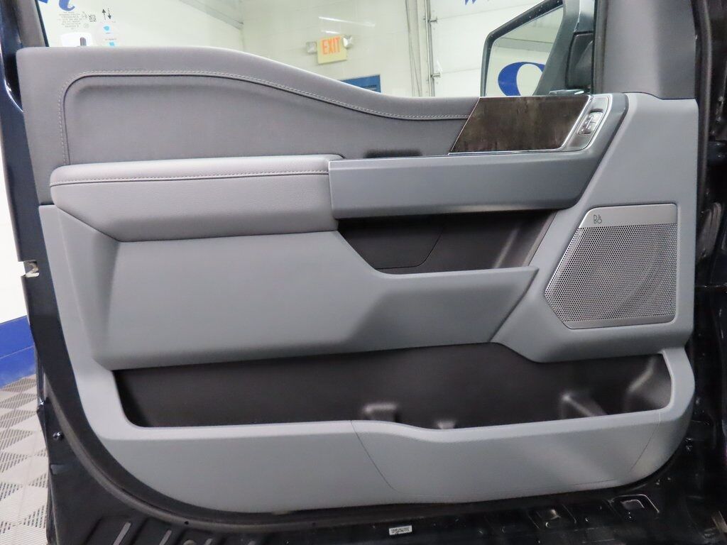 2023 Ford F-150 4x4 SuperCrew Lariat Fond du Lac WI