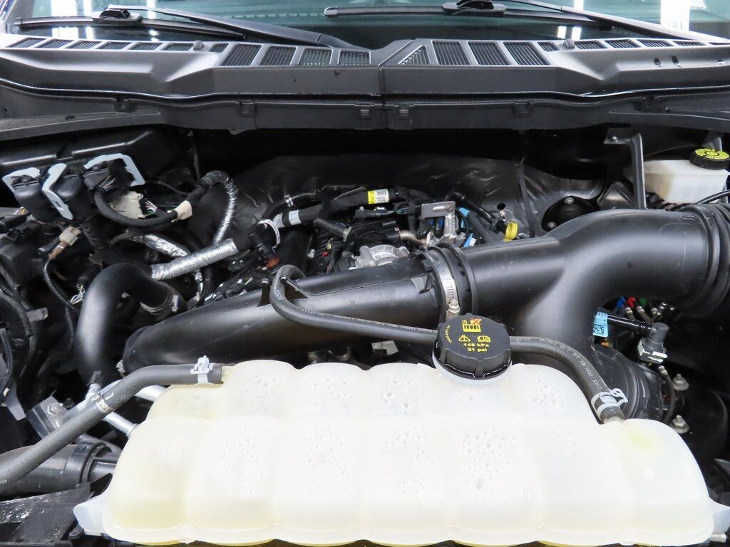 2023 Ford F-150 4x4 SuperCrew Lariat Fond du Lac WI