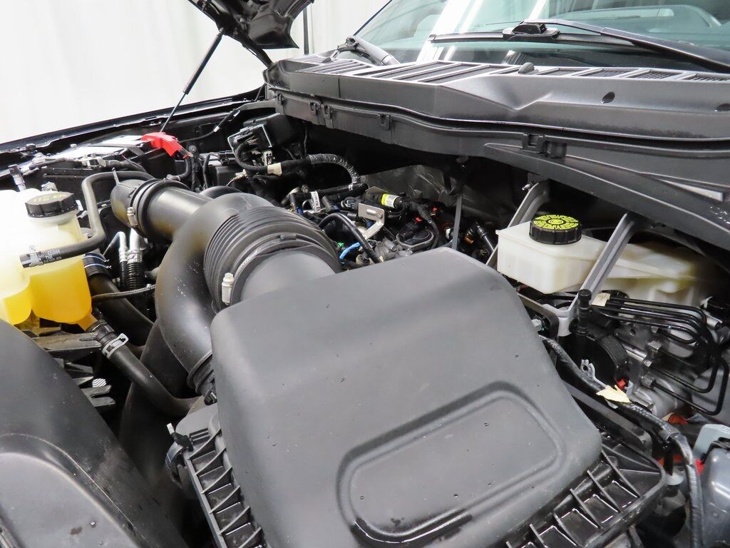 2023 Ford F-150 4x4 SuperCrew Lariat Fond du Lac WI