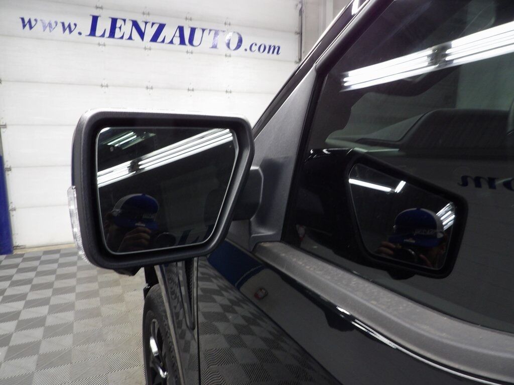 2023 Ford F-150 4x4 SuperCrew Lariat Fond du Lac WI