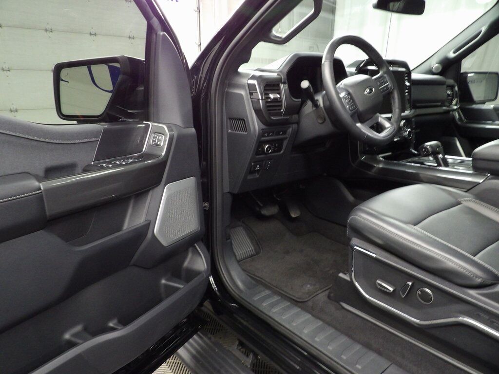 2023 Ford F-150 4x4 SuperCrew Lariat Fond du Lac WI