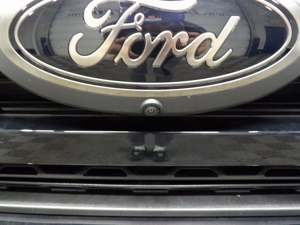 2023 Ford F-150 4x4 SuperCrew Lariat Fond du Lac WI