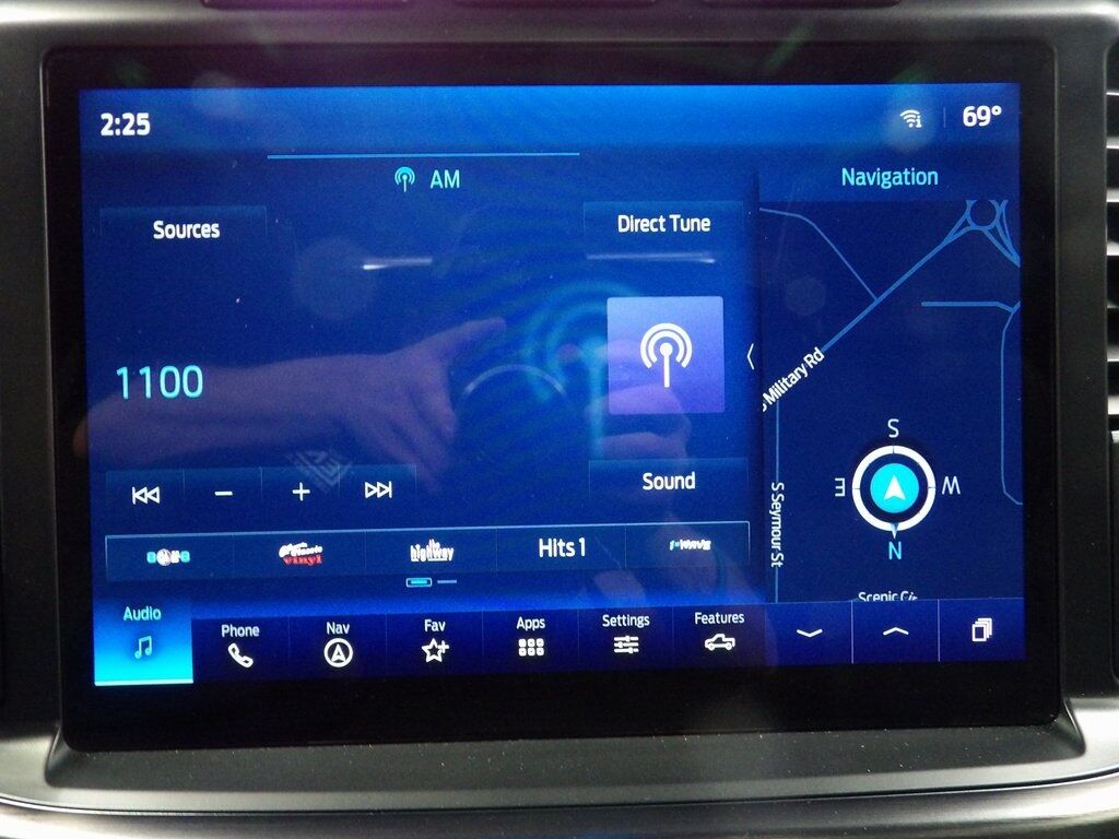 2023 Ford F-150 4x4 SuperCrew Lariat Fond du Lac WI
