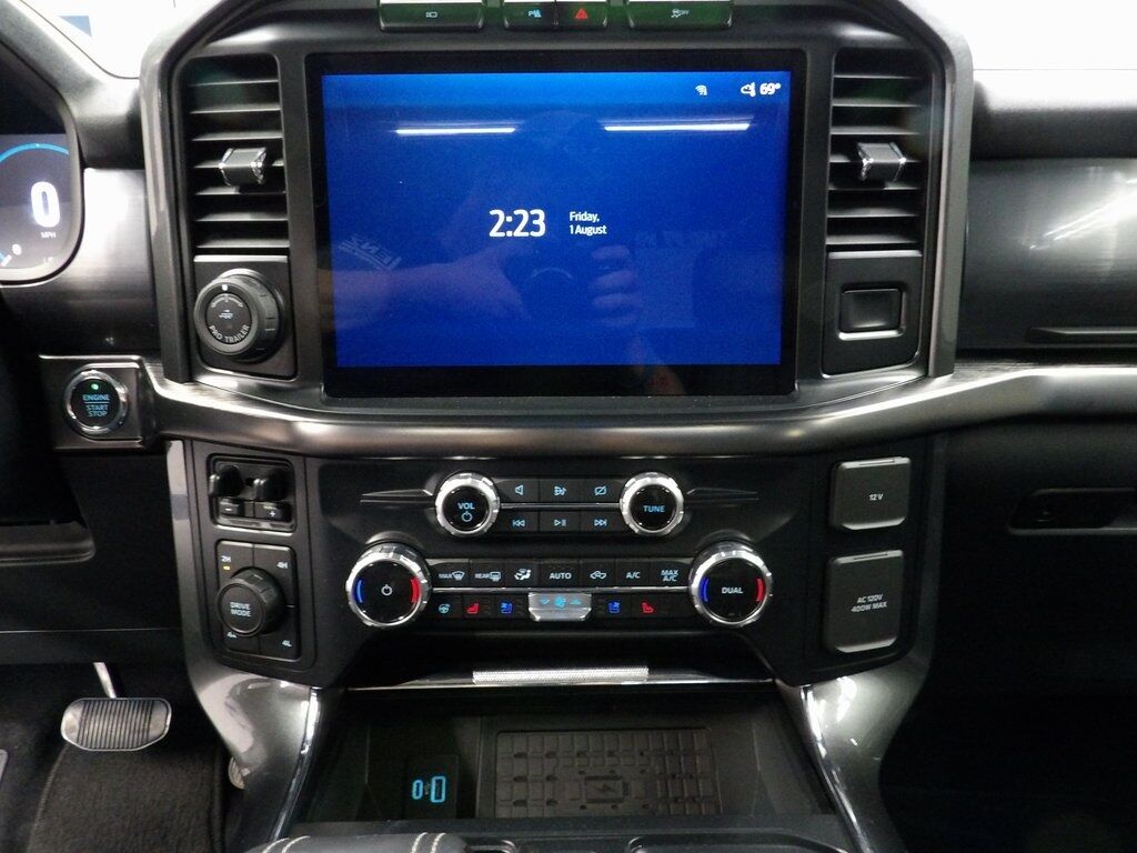 2023 Ford F-150 4x4 SuperCrew Lariat Fond du Lac WI