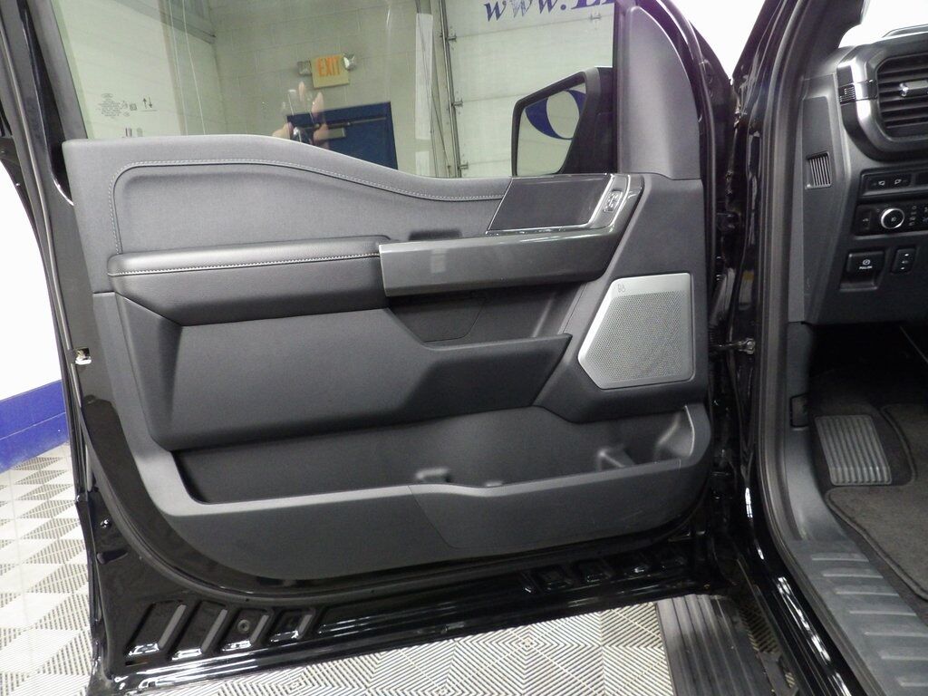 2023 Ford F-150 4x4 SuperCrew Lariat Fond du Lac WI