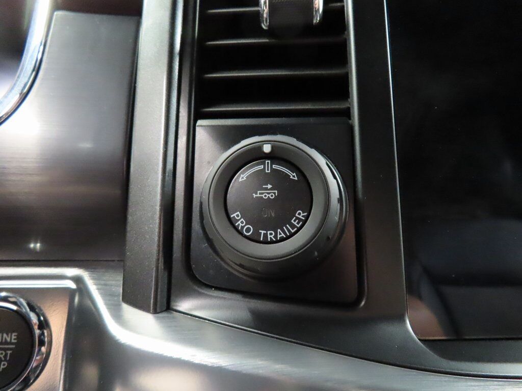 2023 Ford F-150 4x4 SuperCrew Lariat Fond du Lac WI