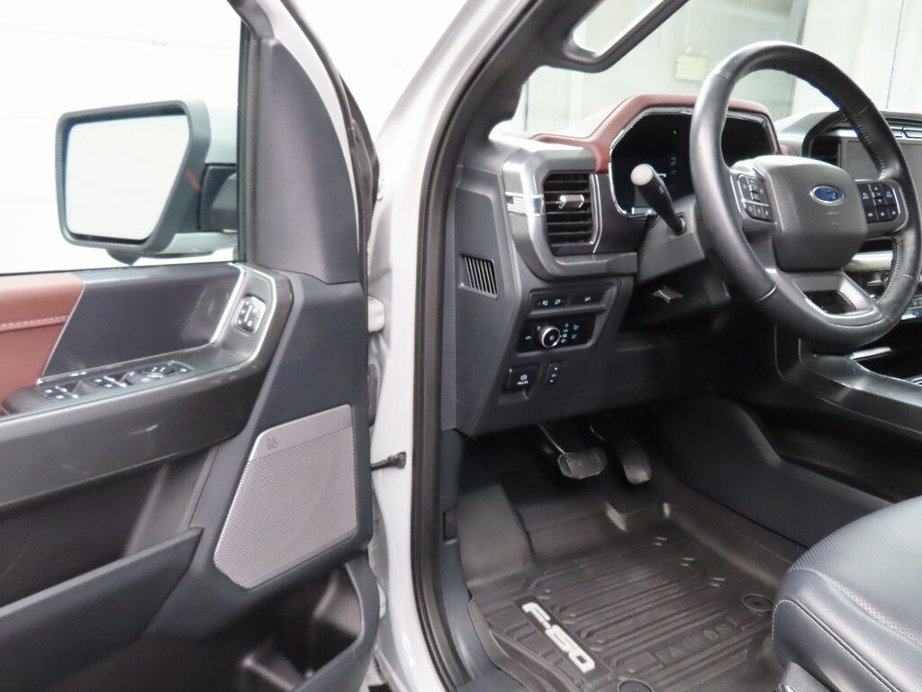 2023 Ford F-150 4x4 SuperCrew Lariat Fond du Lac WI