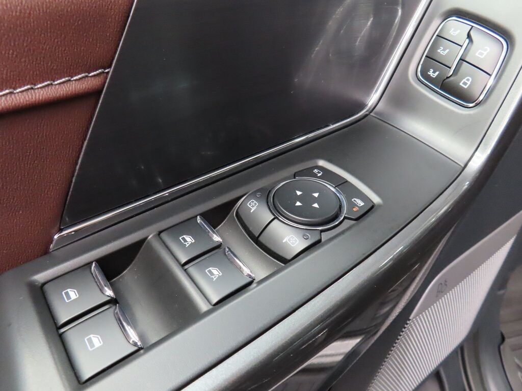 2023 Ford F-150 4x4 SuperCrew Lariat Fond du Lac WI