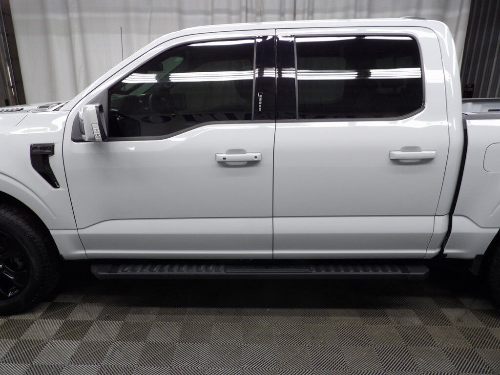 2023 Ford F-150 4x4 SuperCrew Lariat Fond du Lac WI