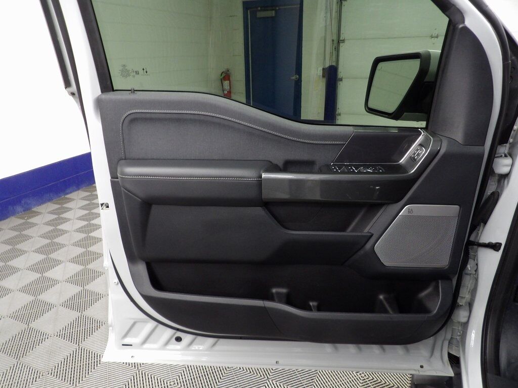 2023 Ford F-150 4x4 SuperCrew Lariat Fond du Lac WI