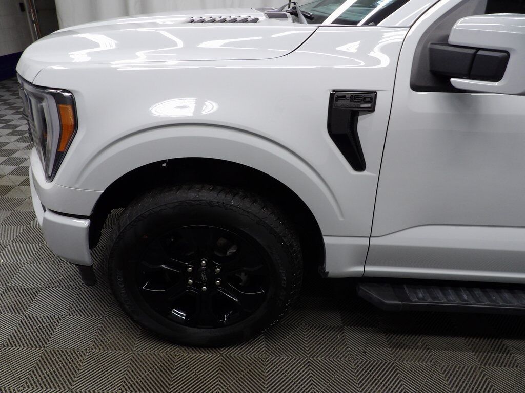 2023 Ford F-150 4x4 SuperCrew Lariat Fond du Lac WI