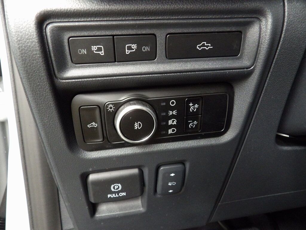 2023 Ford F-150 4x4 SuperCrew Lariat Fond du Lac WI