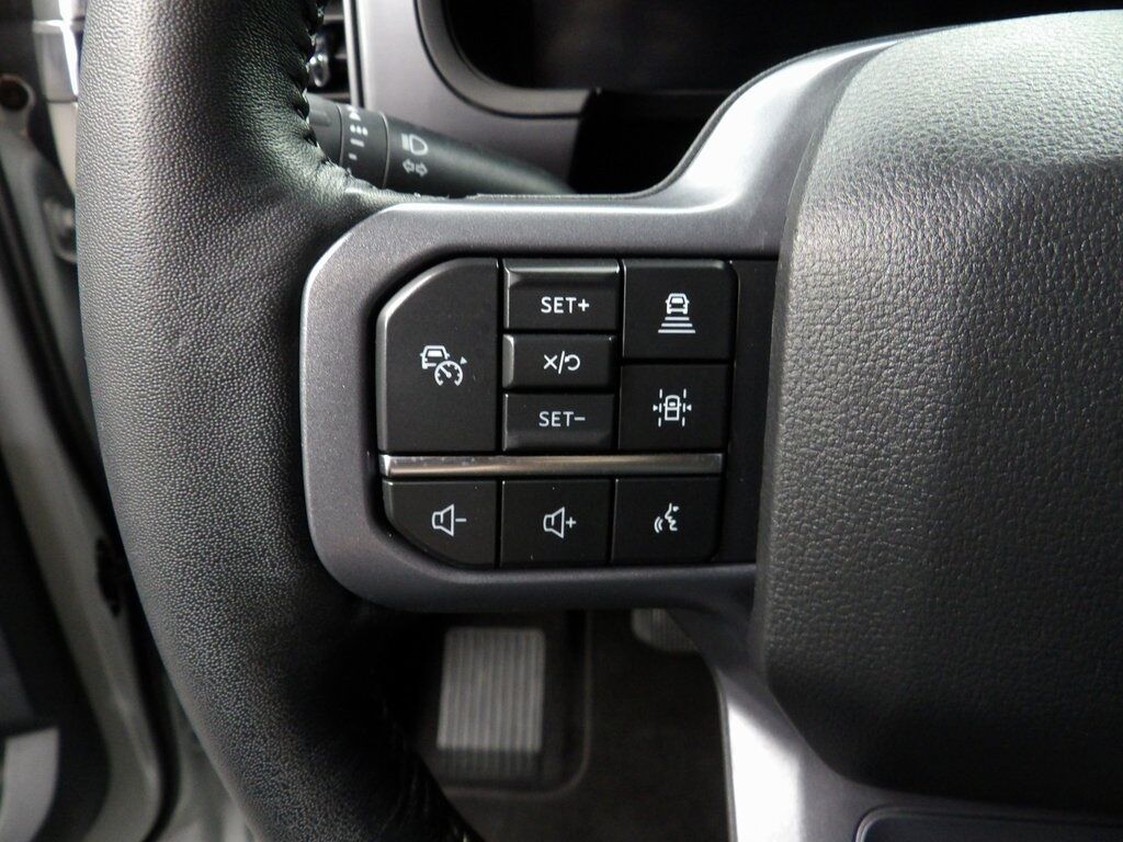 2023 Ford F-150 4x4 SuperCrew Lariat Fond du Lac WI