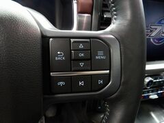 2023 Ford F-150 4x4 SuperCrew Lariat Fond du Lac WI