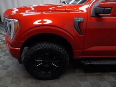 2023 Ford F-150 4x4 SuperCrew Lariat Fond du Lac WI