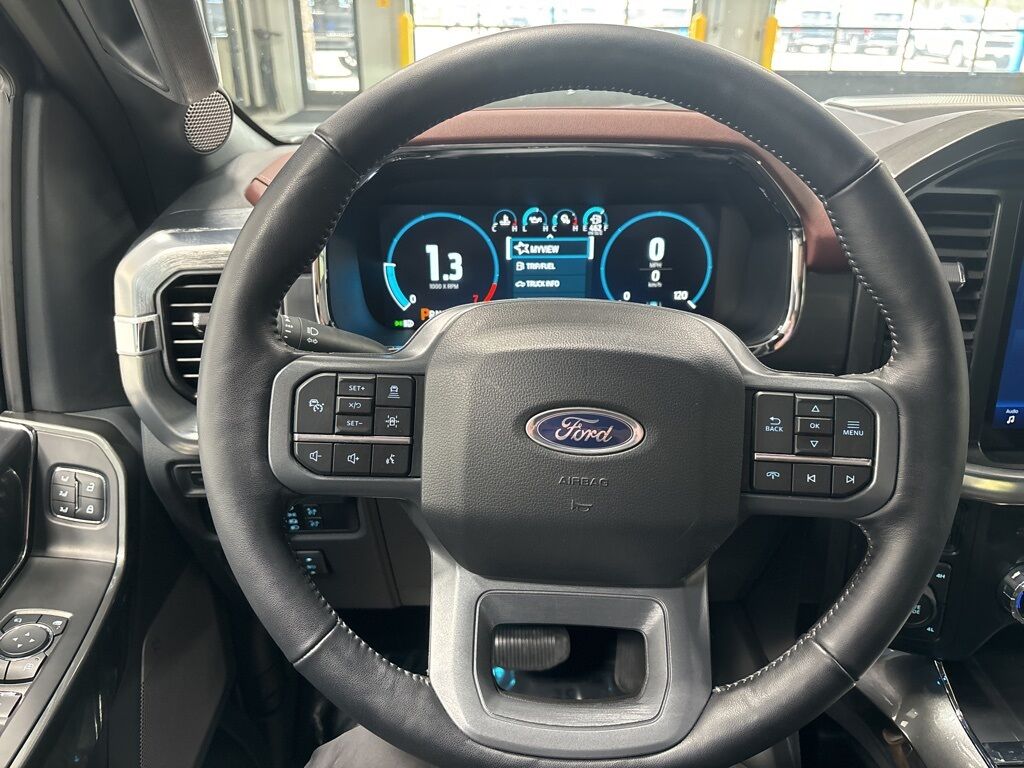 2023 Ford F-150 4x4 SuperCrew Lariat Fond du Lac WI