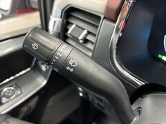 2023 Ford F-150 4x4 SuperCrew Lariat Fond du Lac WI