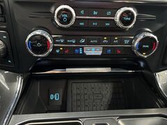 2023 Ford F-150 4x4 SuperCrew Lariat Fond du Lac WI