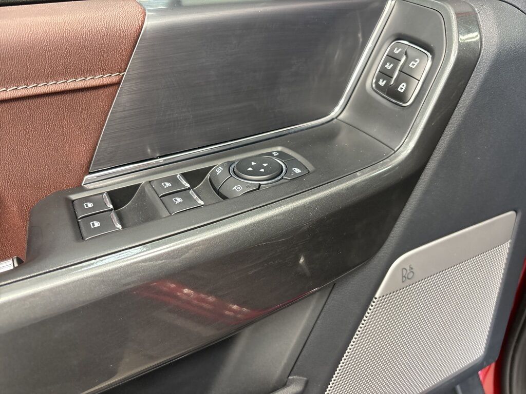 2023 Ford F-150 4x4 SuperCrew Lariat Fond du Lac WI