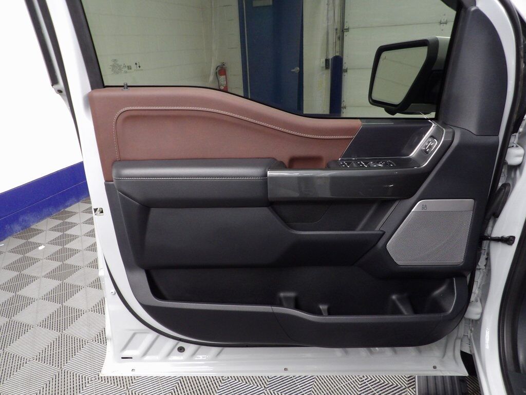 2023 Ford F-150 4x4 SuperCrew Lariat Fond du Lac WI
