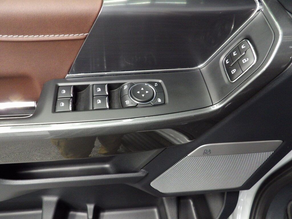 2023 Ford F-150 4x4 SuperCrew Lariat Fond du Lac WI