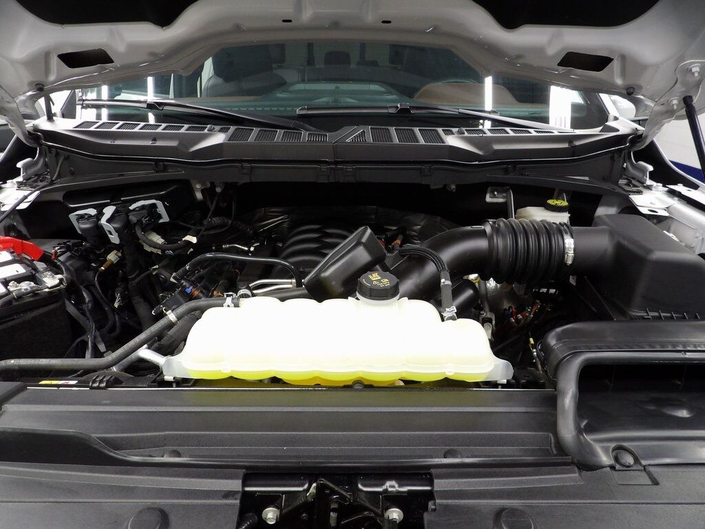 2023 Ford F-150 4x4 SuperCrew Lariat Fond du Lac WI