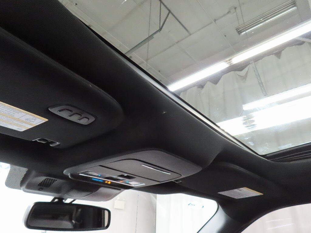 2023 Ford F-150 4x4 SuperCrew Lariat Fond du Lac WI