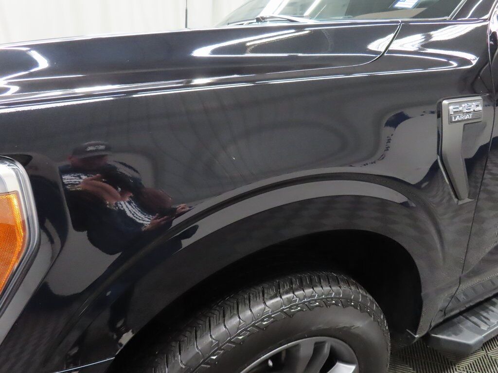 2023 Ford F-150 4x4 SuperCrew Lariat Fond du Lac WI