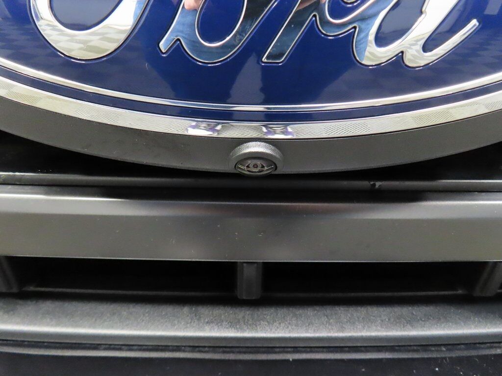 2023 Ford F-150 4x4 SuperCrew Lariat Fond du Lac WI